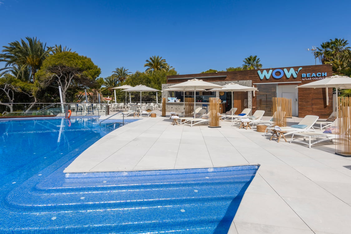 WOW Beach, ti minutter unna, Las Colinas